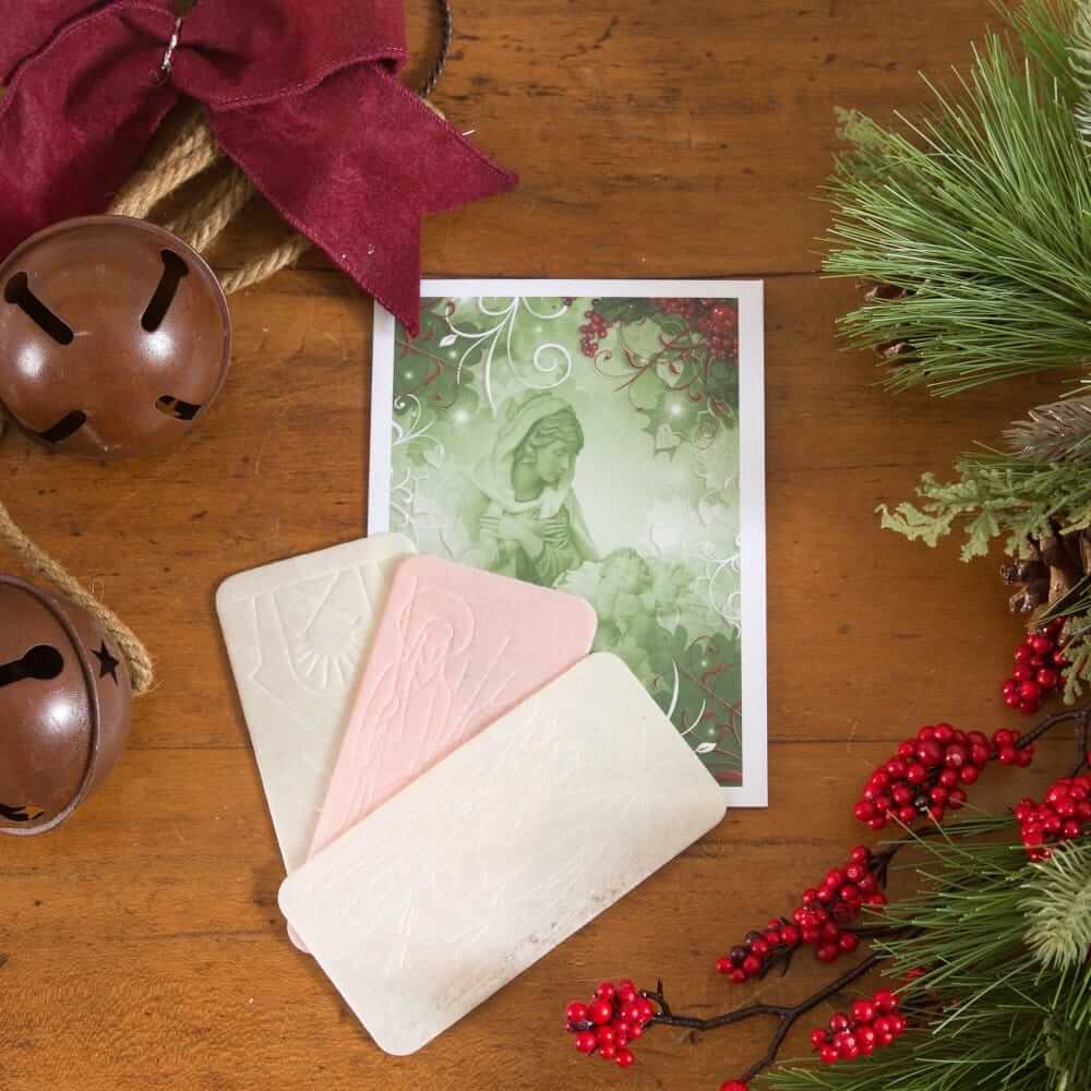 What’s the tradition of the Christmas “Oplatki” wafer?