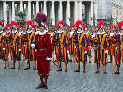 Who designed the Papal Guard uniforms?