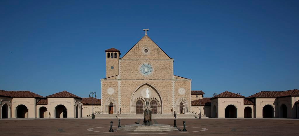 There’s a European-inspired shrine…in Alabama?