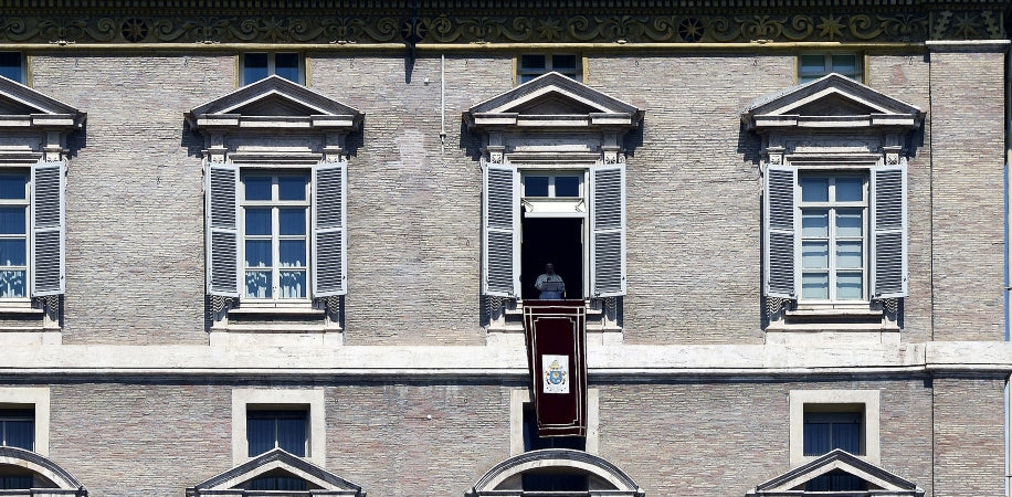 After the Death of a Pope: A Guide for the Faithful