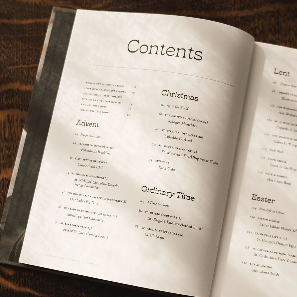 The Catholic Kids' Cookbook: Holy Days and Heavenly Food