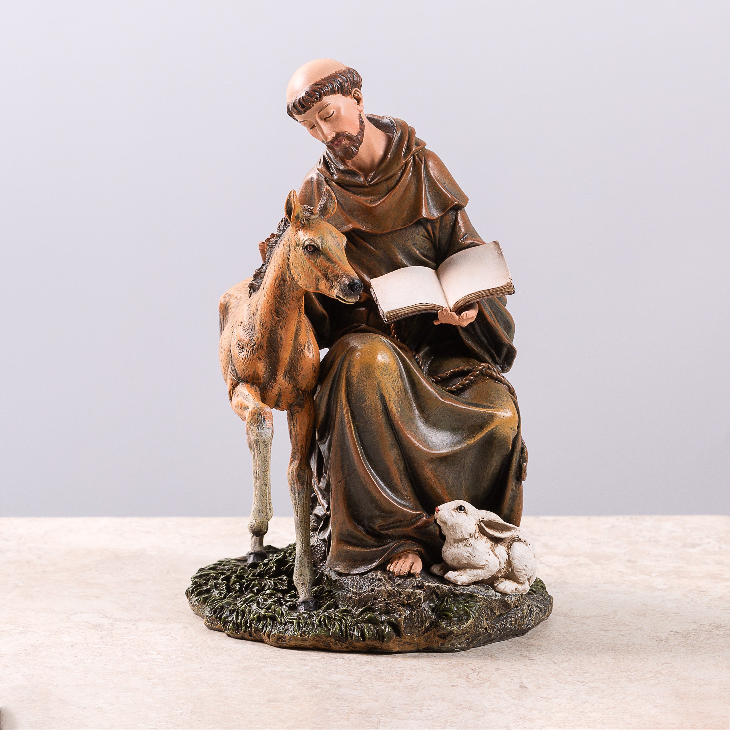 St. Francis with Hors - 8.5"