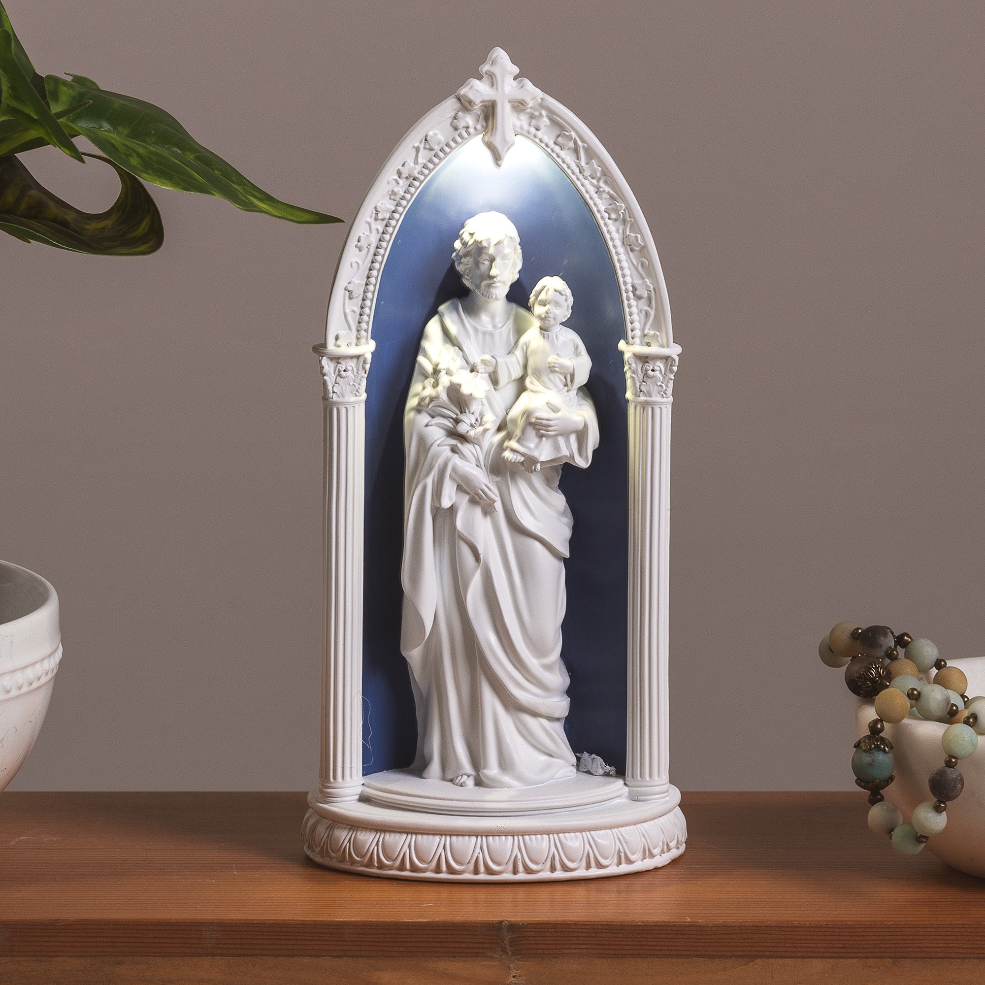 LED St. Joseph Della Robbia Style Arch