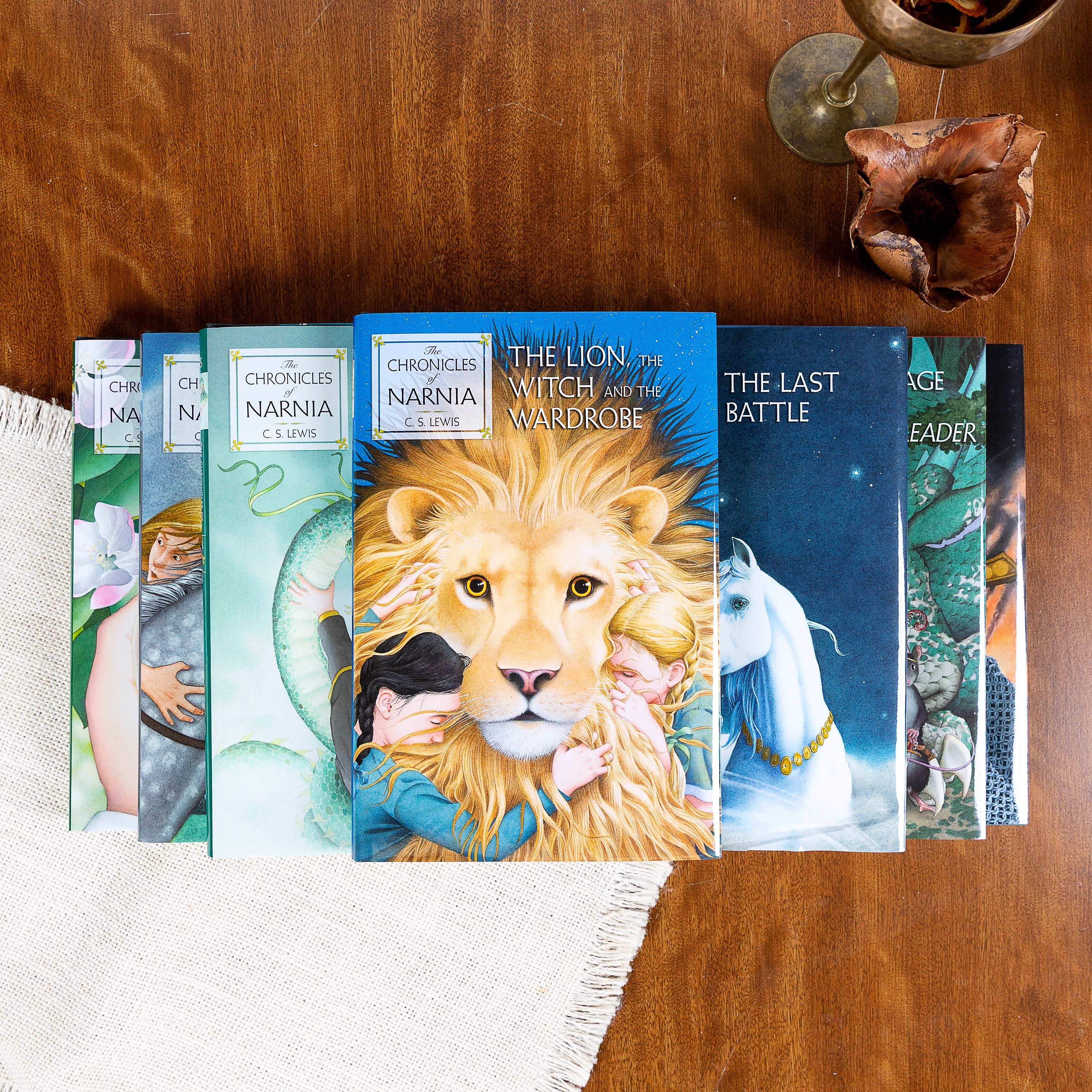 The Chronicles of Narnia Boxed Set - 7 Hardcover Books