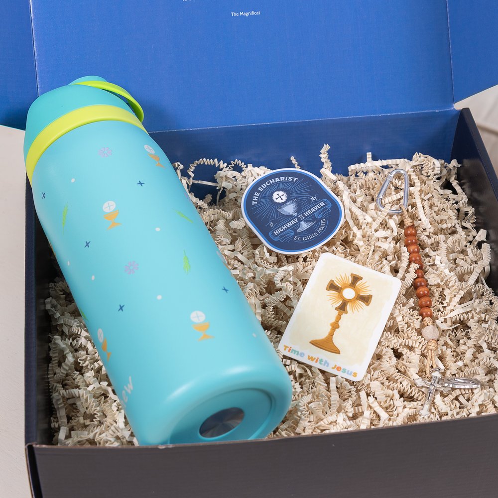 Personalized First Communion Water Bottle & Rosary Gift Set with Stickers