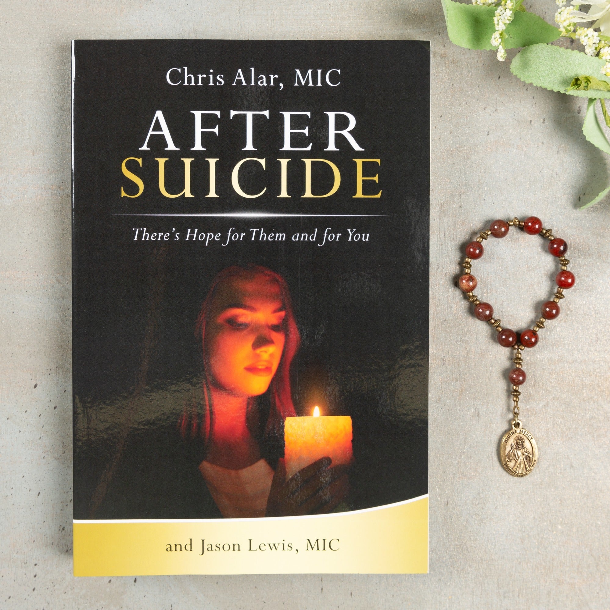 After Suicide: There's Hope For Them And For You & Divine Mercy Decade Rosary Chaplet (Gift Set)