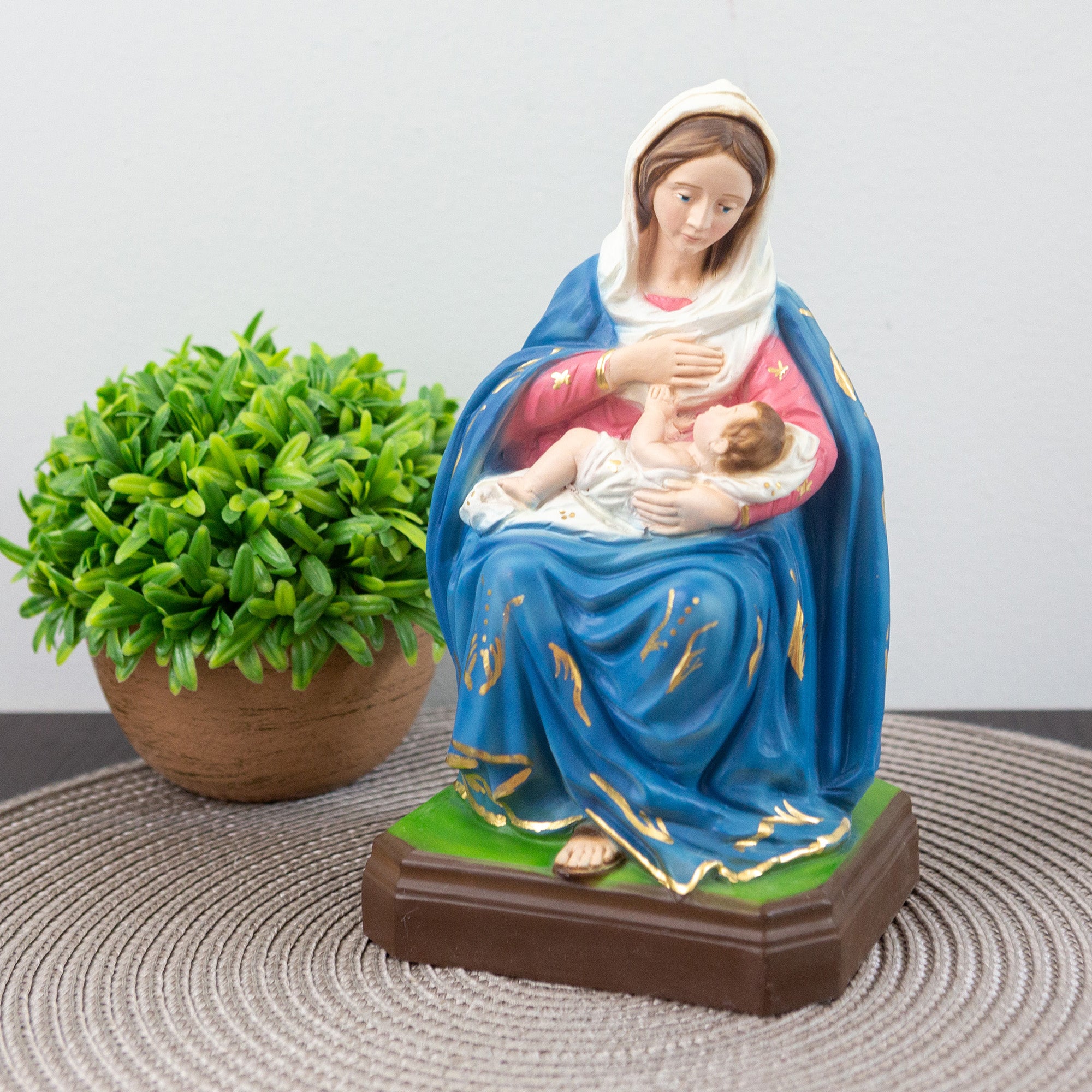 Seated Our Lady of Grace Statue - 8"