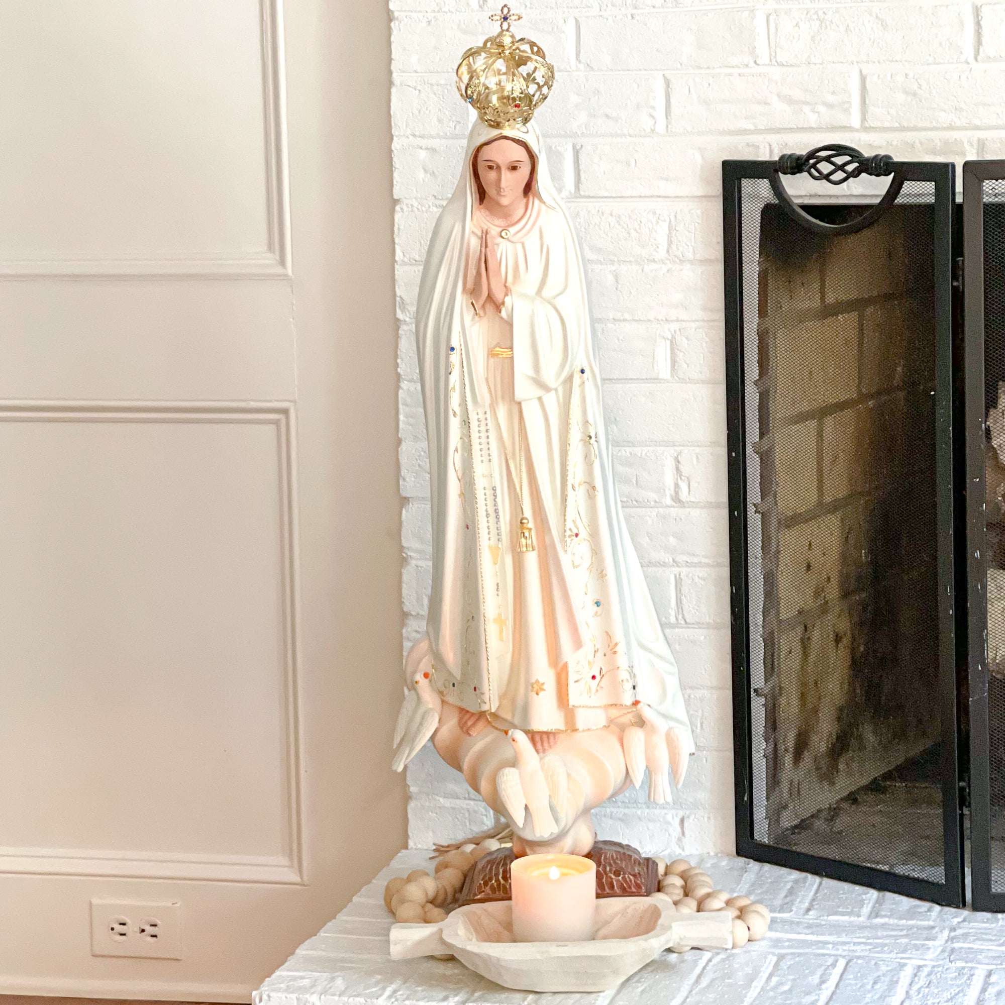 Our Lady of Fatima Statue with Detachable Crown - 34"