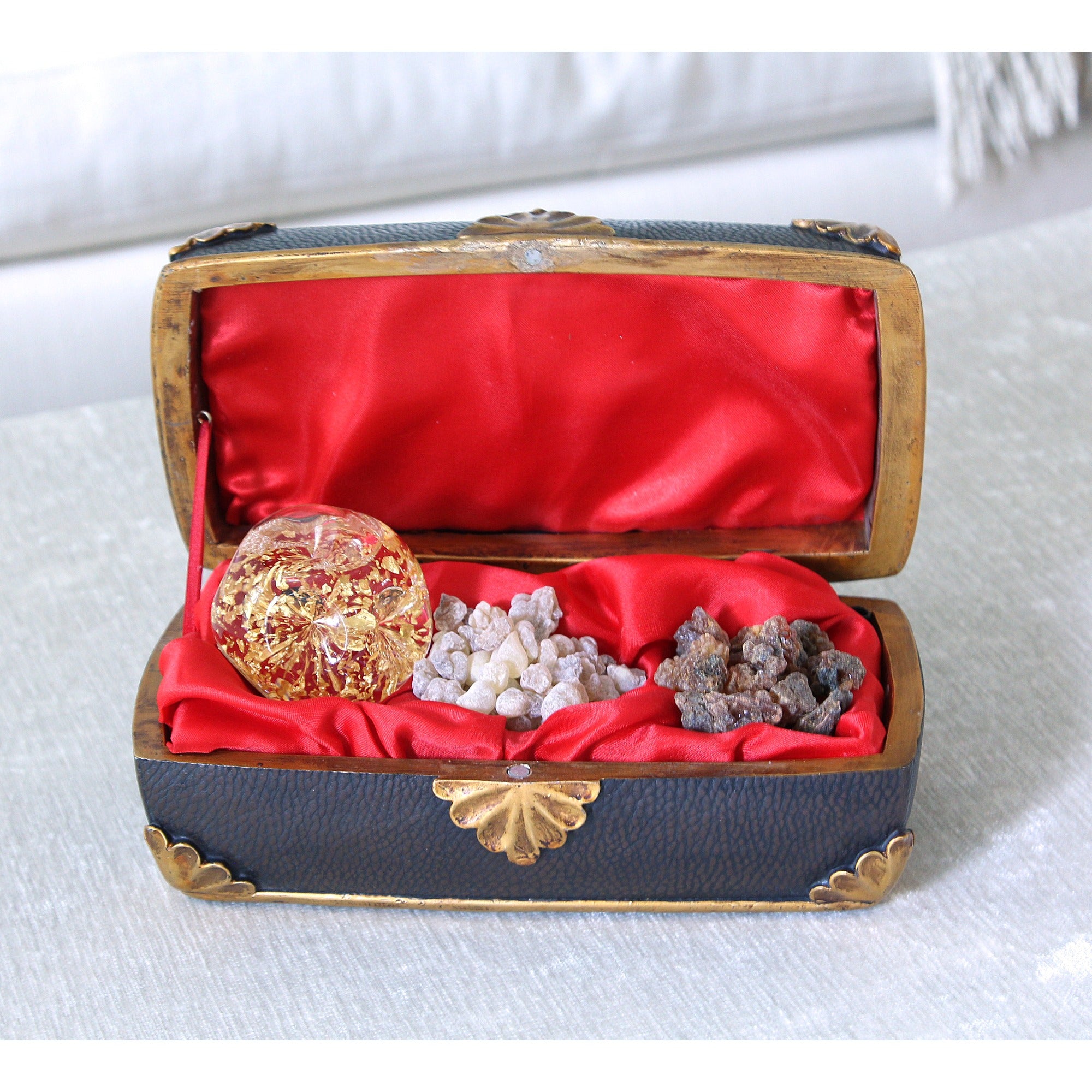 Gold, Frankincense & Myrrh Music Box