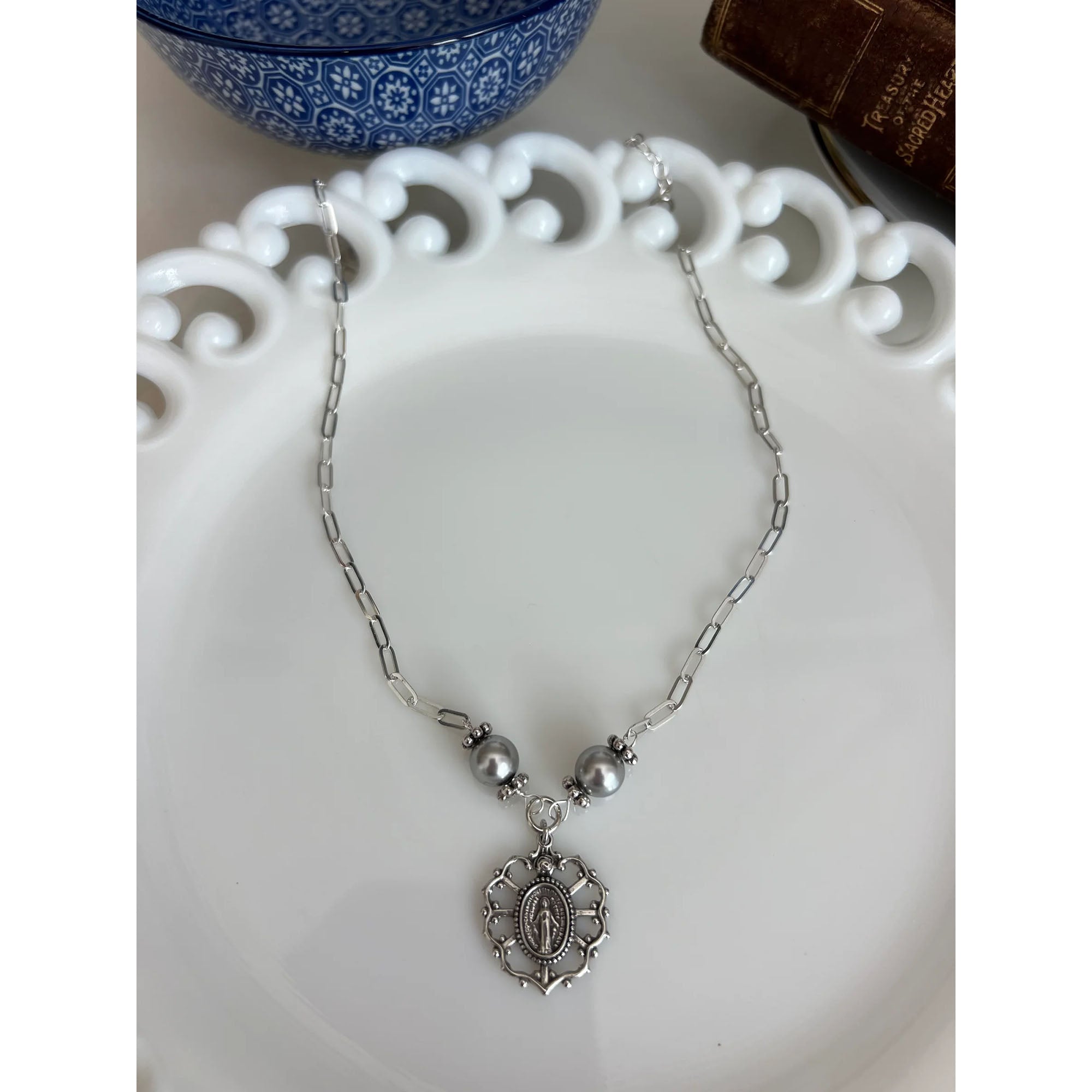 Sterling Silver & Pearl 7 Sorrows Miraculous Medal Necklace