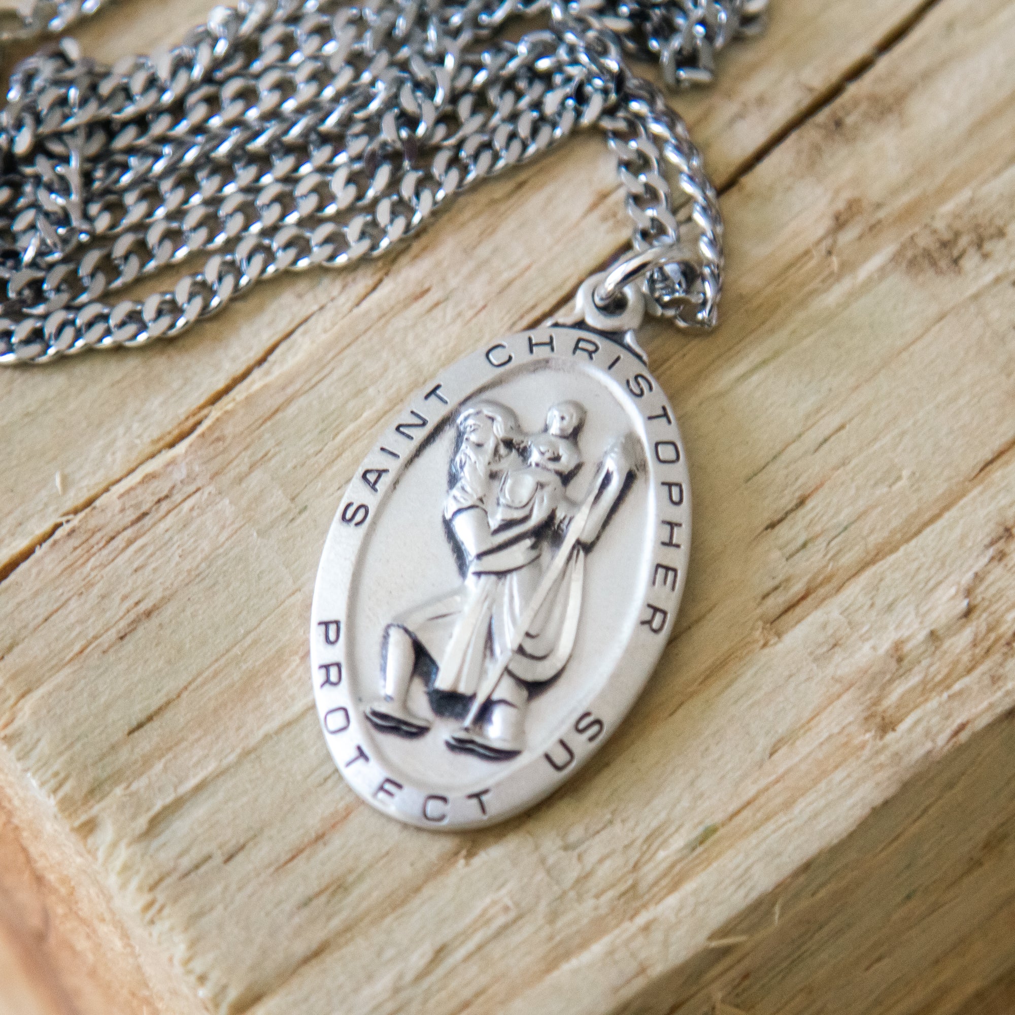 Sterling Silver St. Christopher Medal on 24 inch chain - 2003512