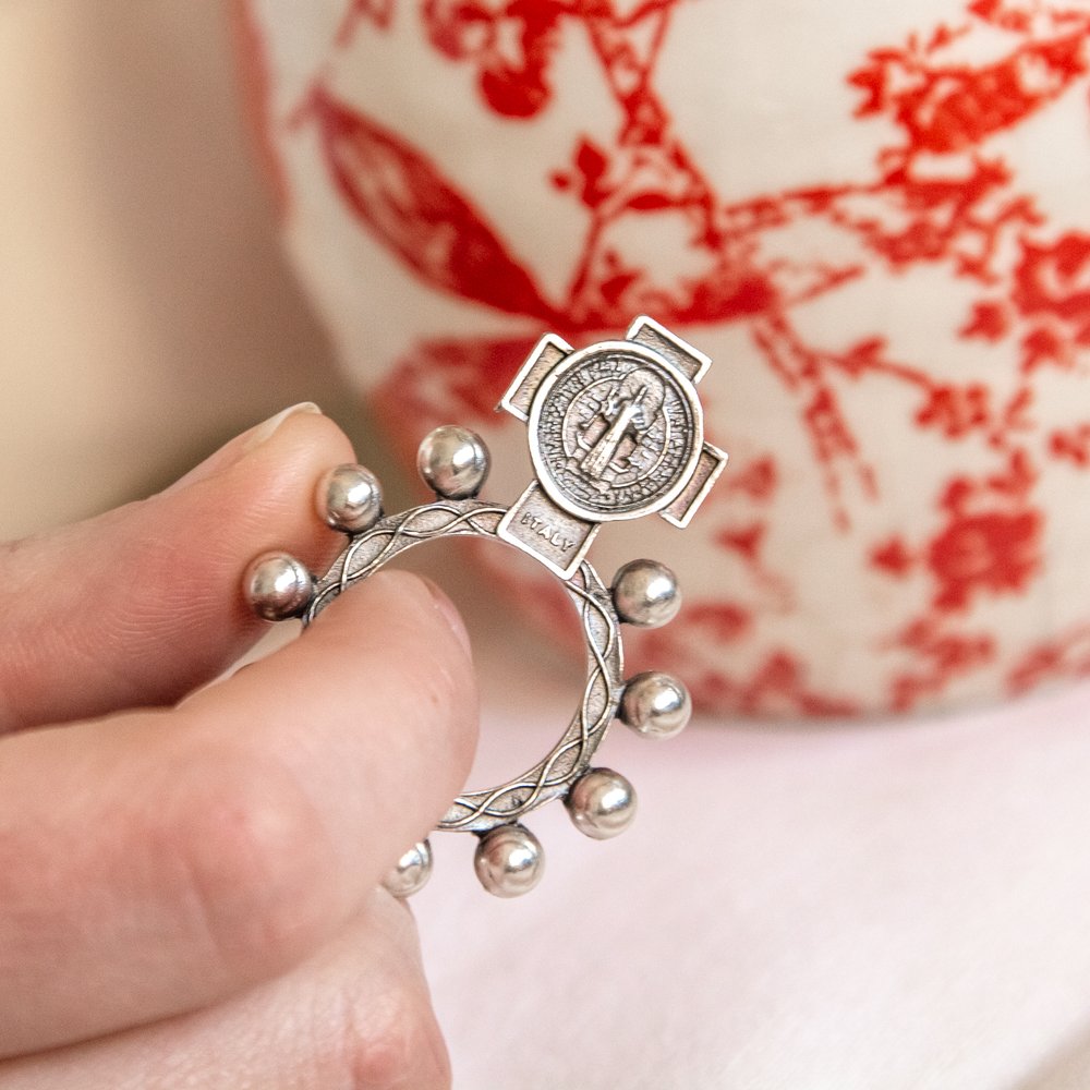 St. Benedict Finger Rosary Set