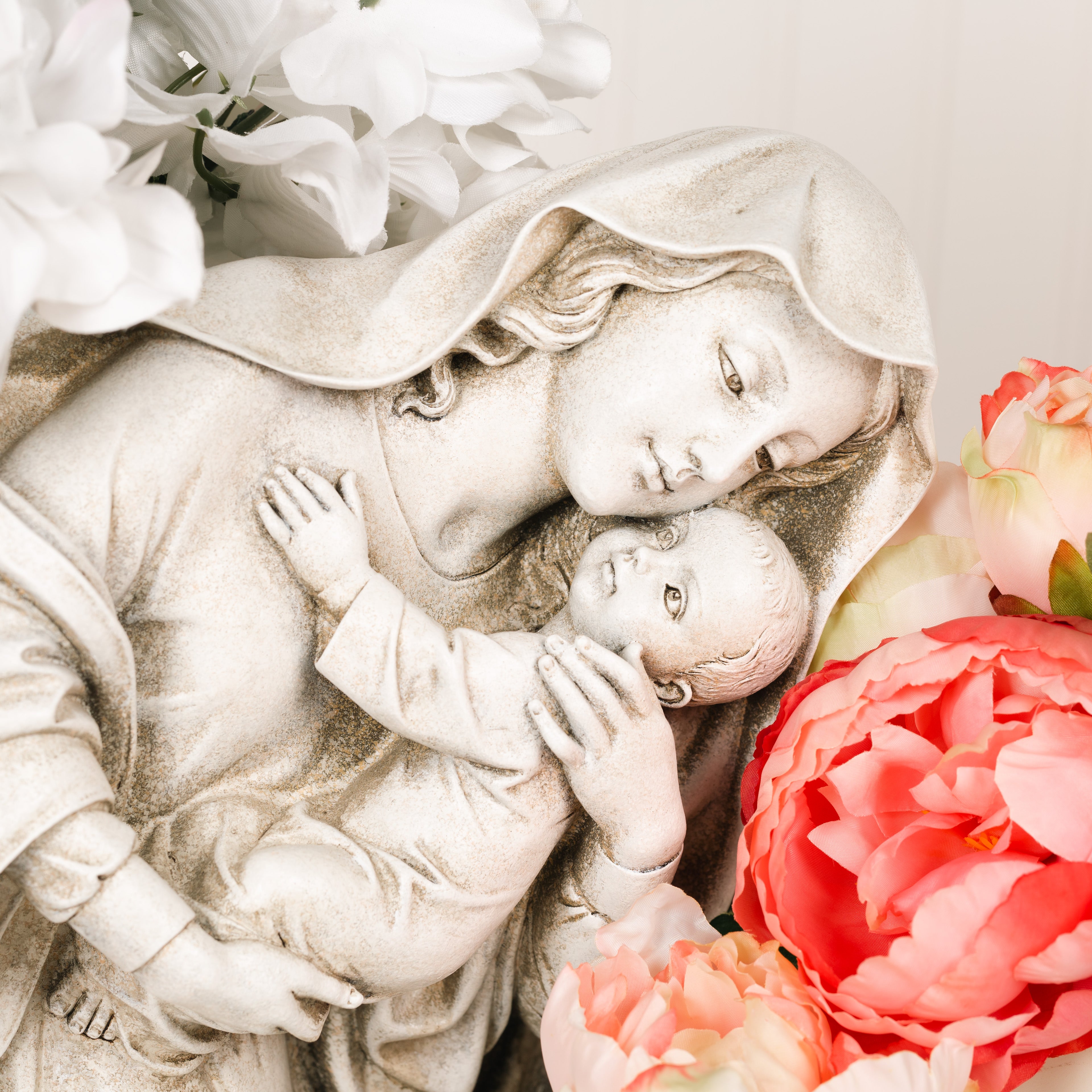 Kneeling Madonna & Child Garden Statue - 13.5"