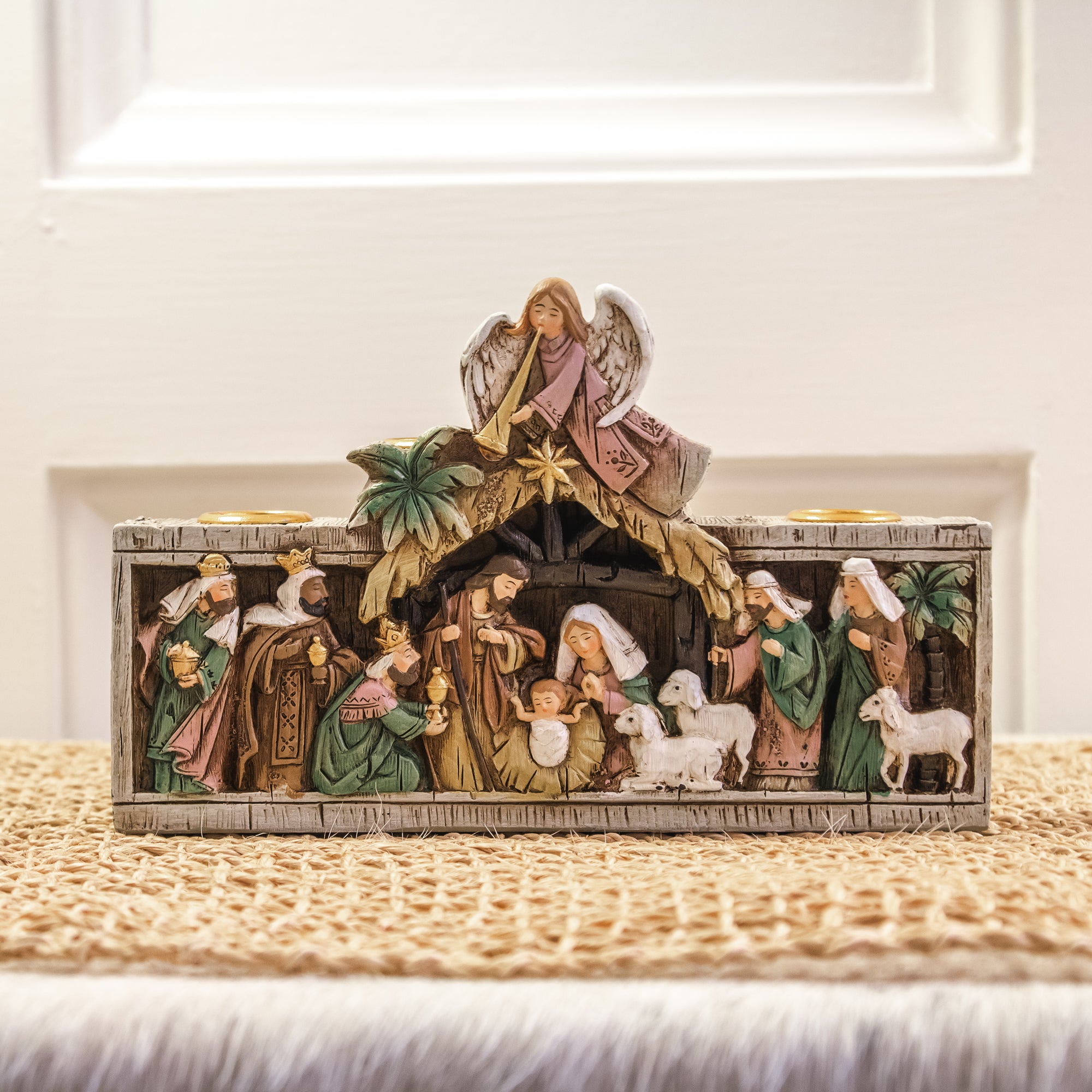 Nativity Crèche Advent Candleholder