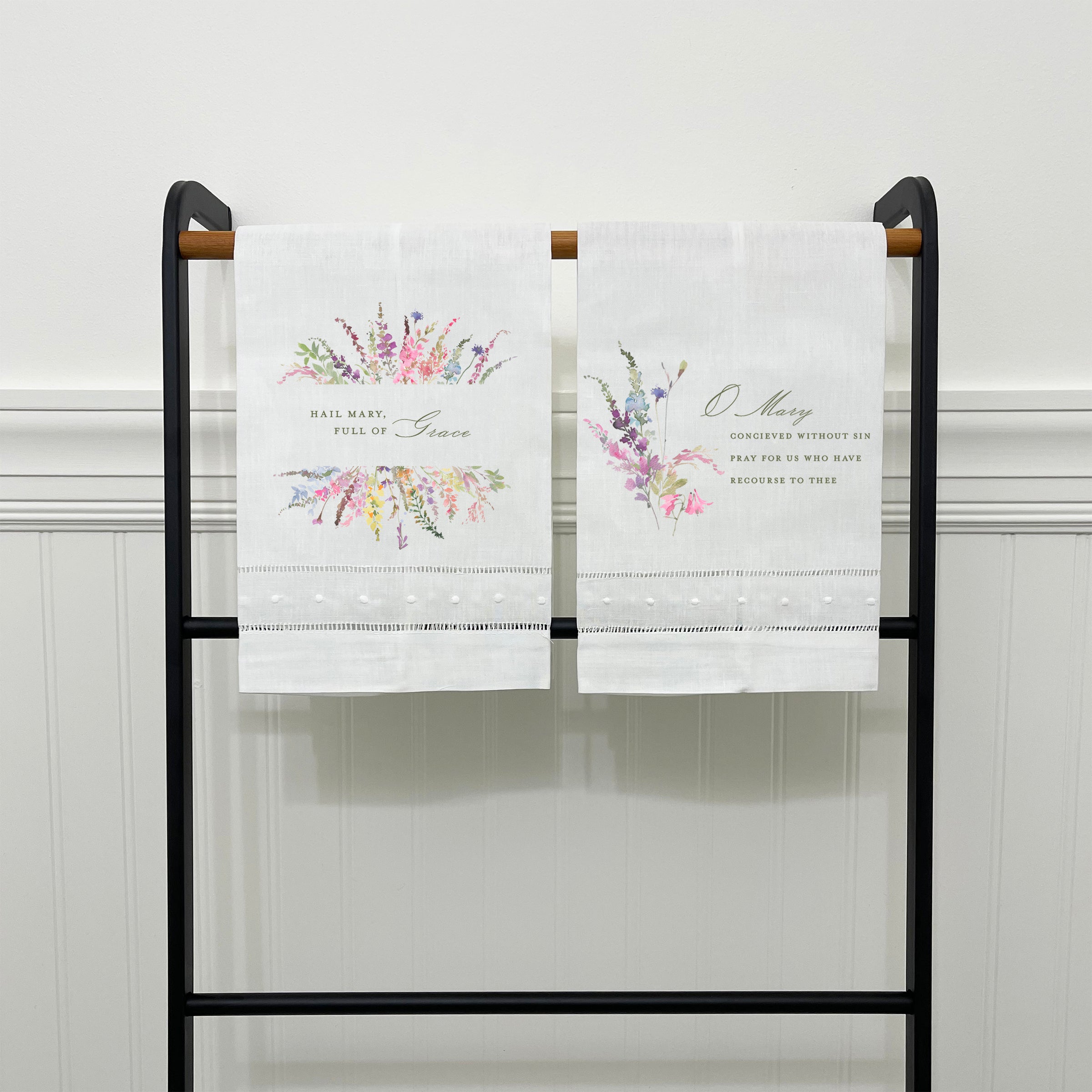 Marian Floral Linen Guest Towels - Set of 2