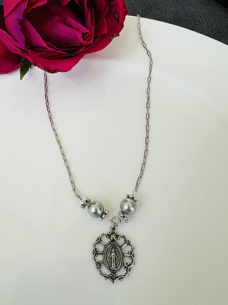Sterling Silver & Pearl 7 Sorrows Miraculous Medal Necklace
