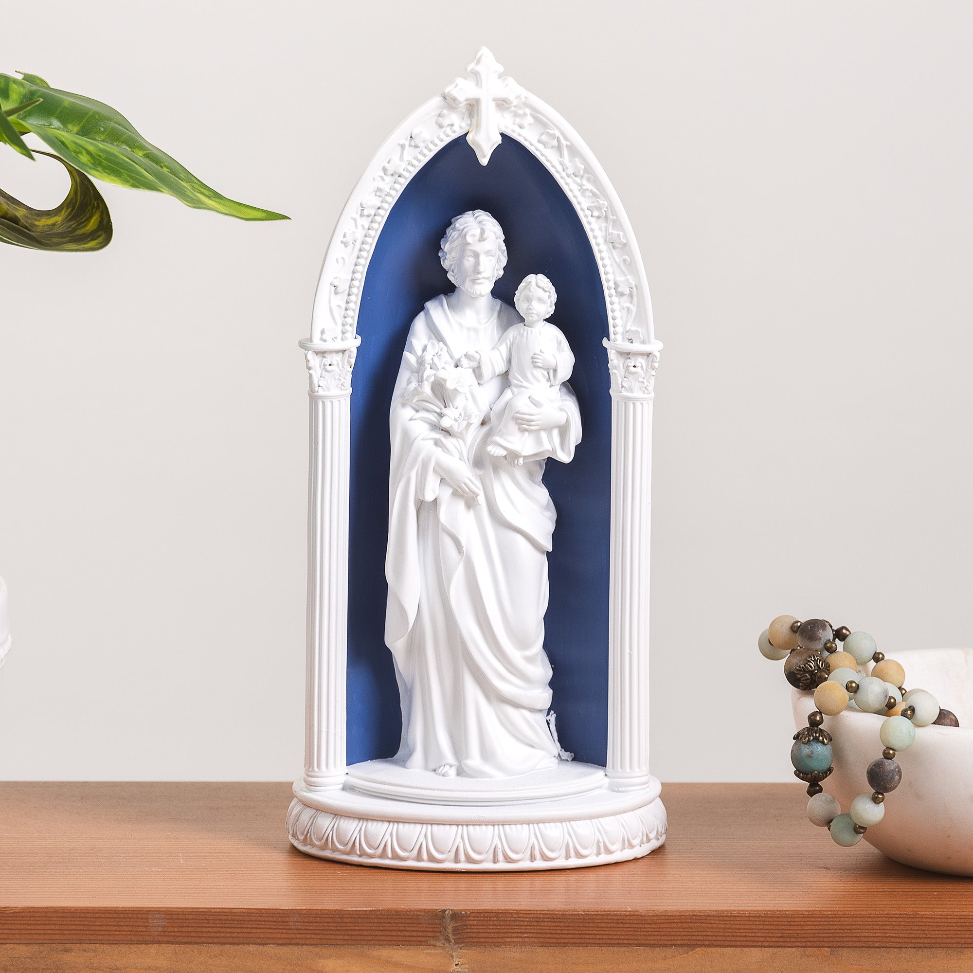 LED St. Joseph Della Robbia Style Arch