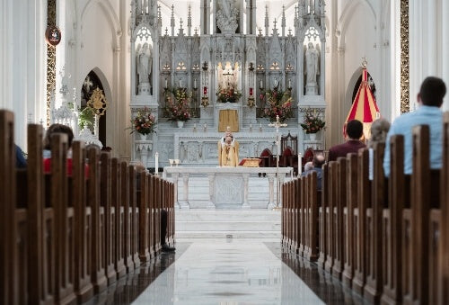 How do I bring a non-Catholic friend to Mass?