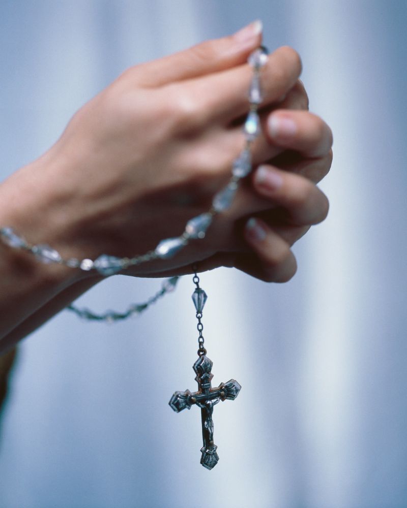 How to Pray the Rosary & The Mysteries of the Rosary