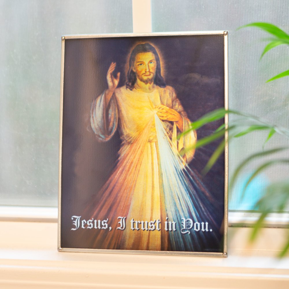 Divine Mercy Image in Stained Glass - 7' x 9"