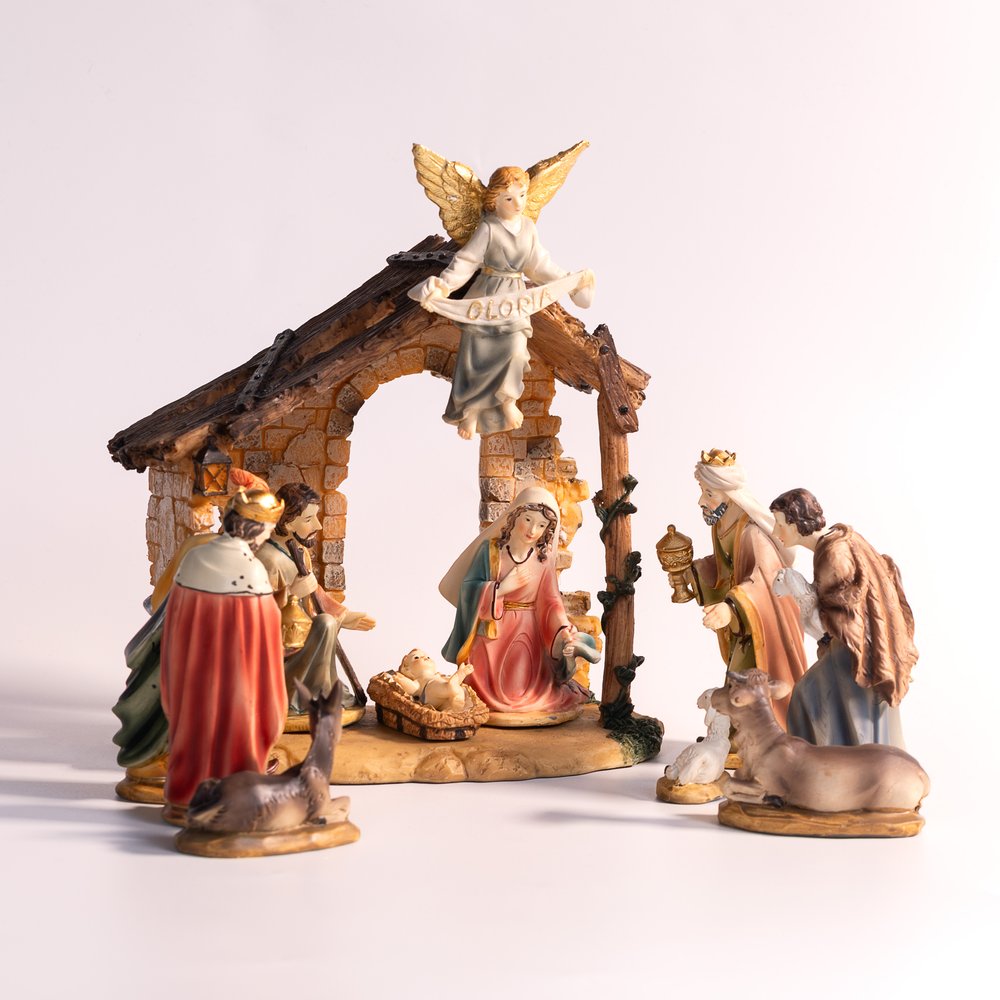 Brick Creche 12 Piece Nativity Set