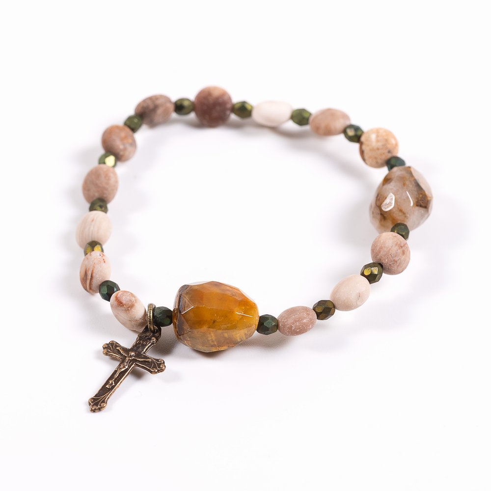 St. Hildegard Honeycomb Rosary Bracelet | The Catholic Company®