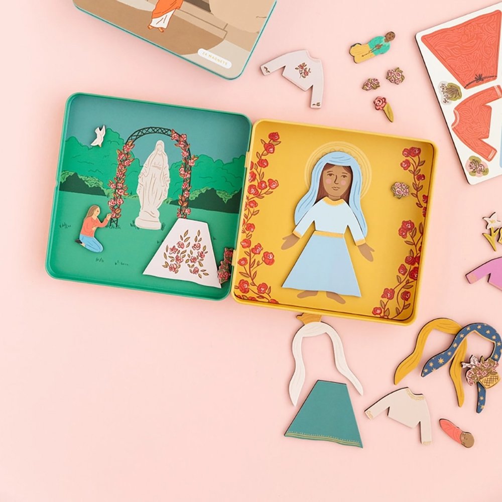 Mary Dress Up & Prayer Garden Magnet Playset