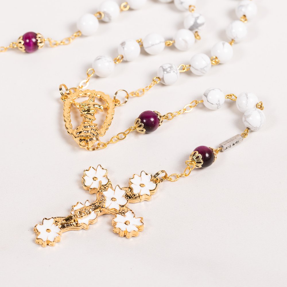 Ghirelli Aulite & Red Tiger Eye Risen Christ Rosary