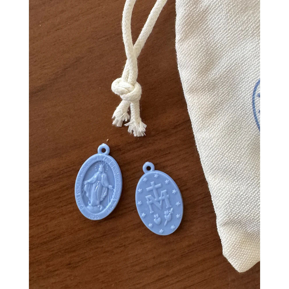Be A Heart Blue Plastic Miraculous Medals - 25 Pieces