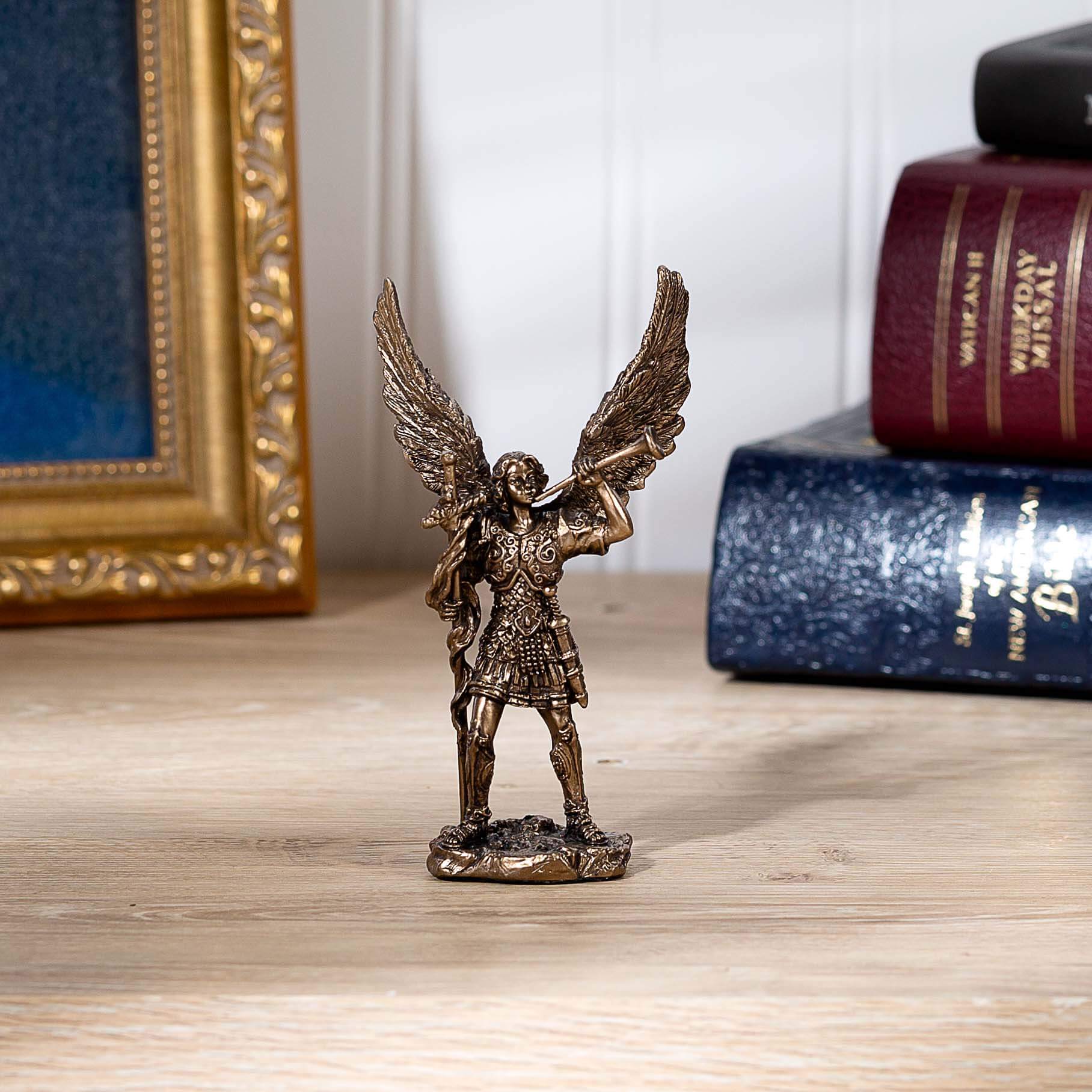 St. Gabriel with Trumpet, 4"