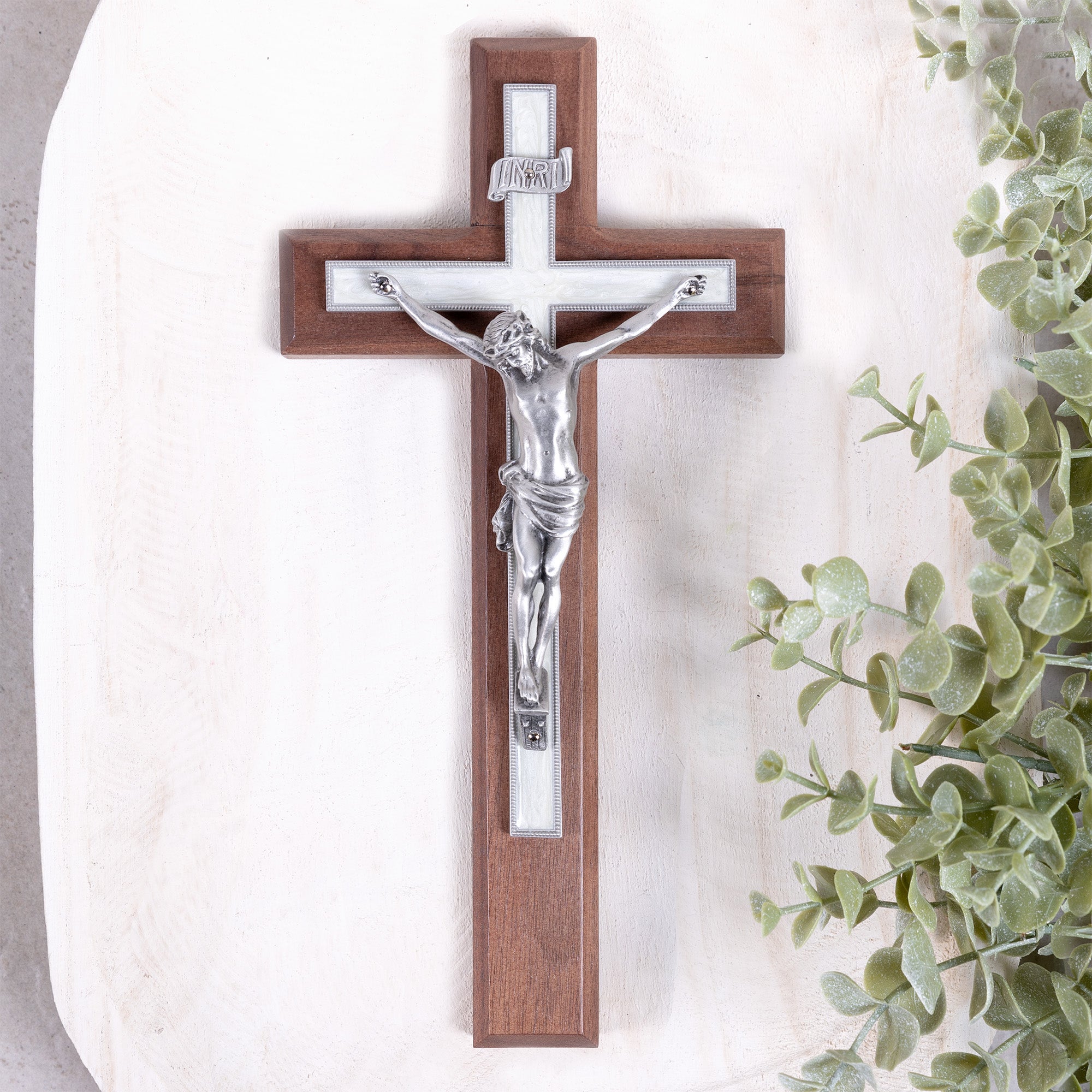 Pearlized Walnut Crucifix - Gold Corpus - 10"
