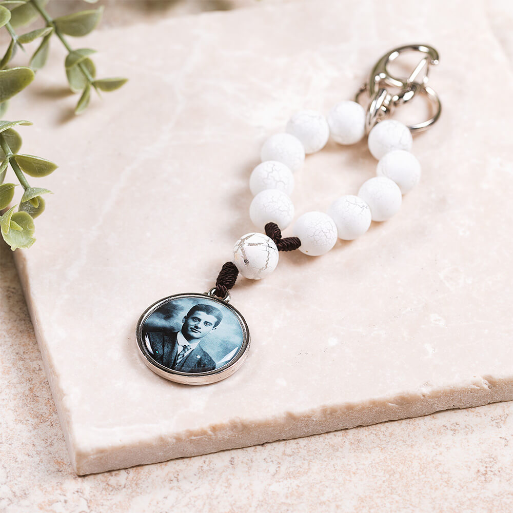 St. Pier Giorgio Frassati White One Decade Rosary Keychain