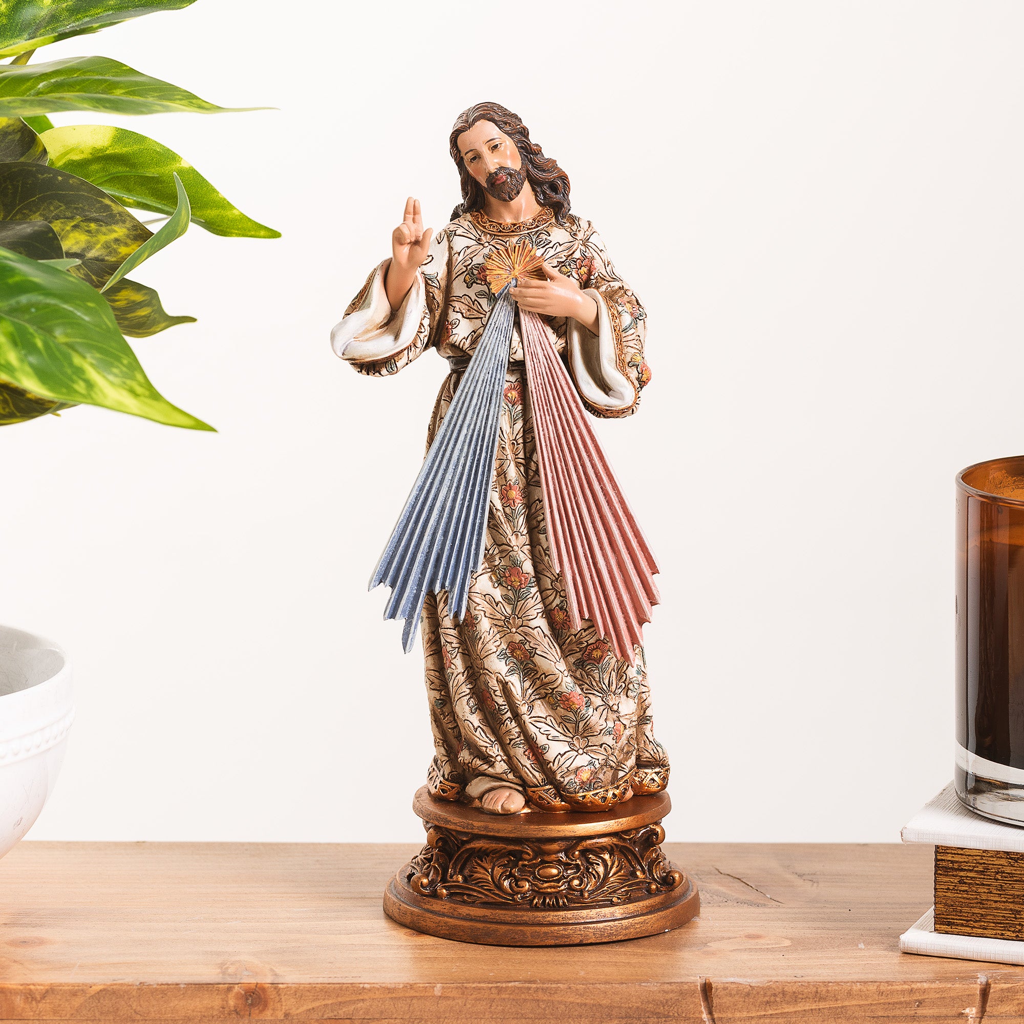 Old World Divine Mercy Statue - 9.25"