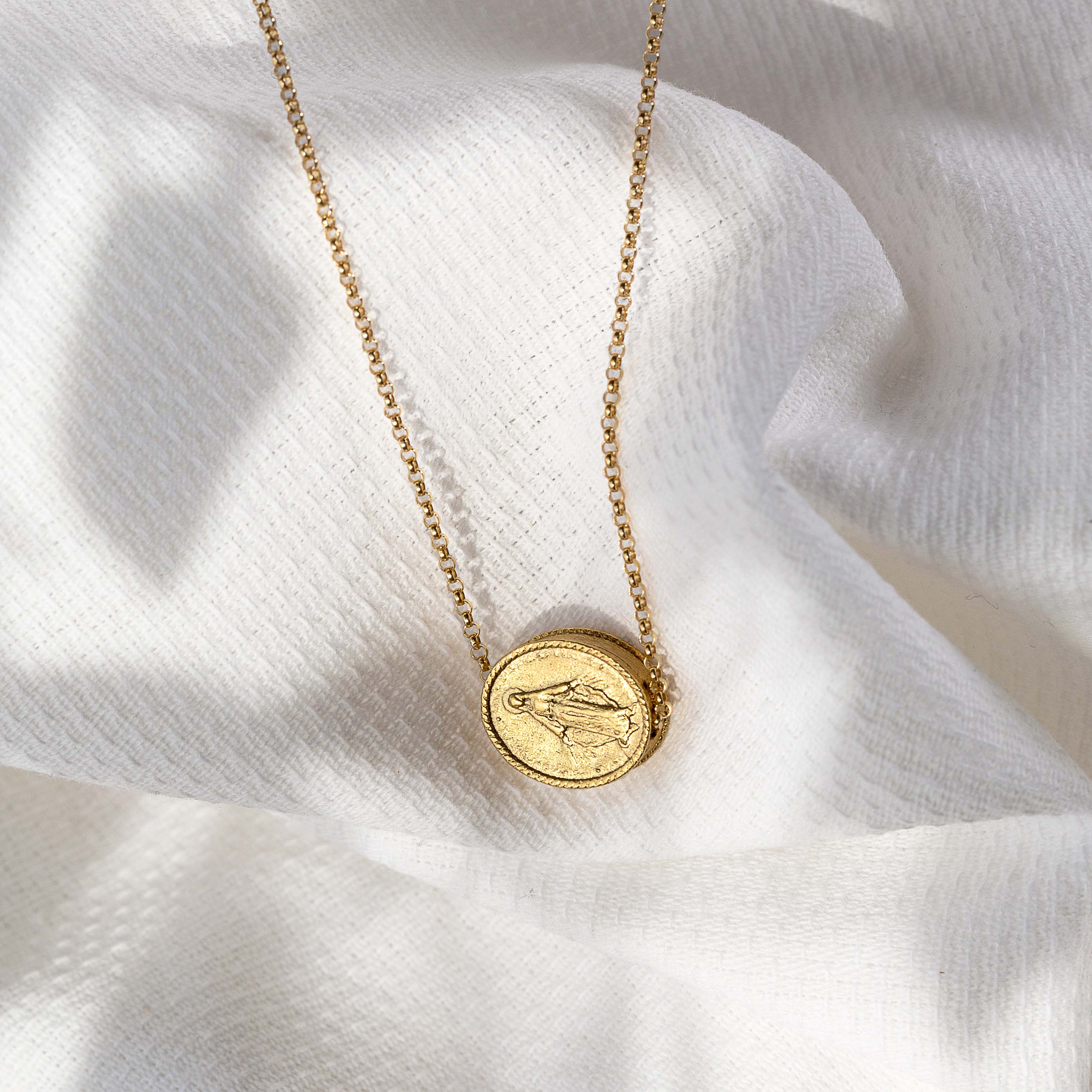 Petite Miraculous Mary Oval Necklace