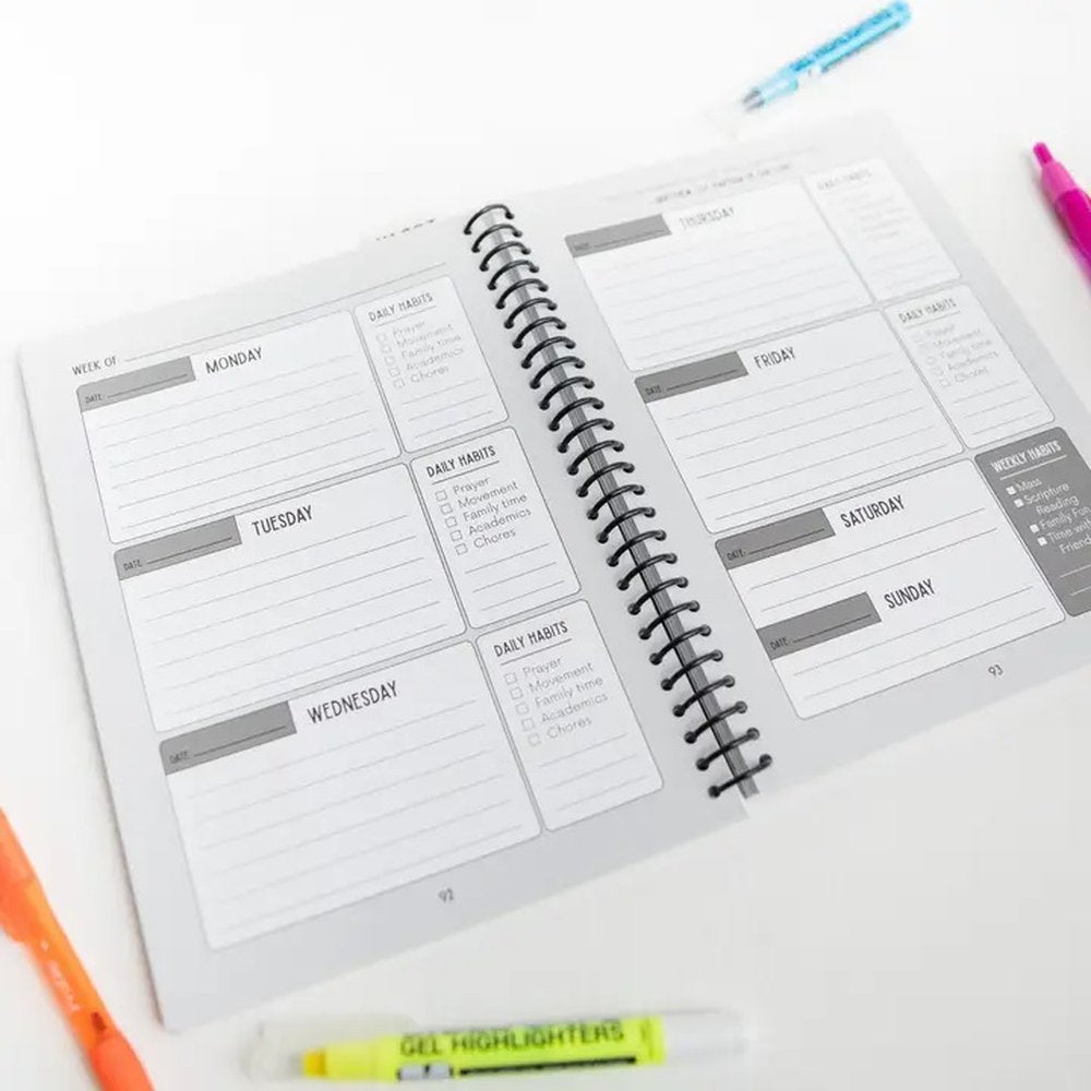The Catholic Student Planner: Featuring the Ten Commandments