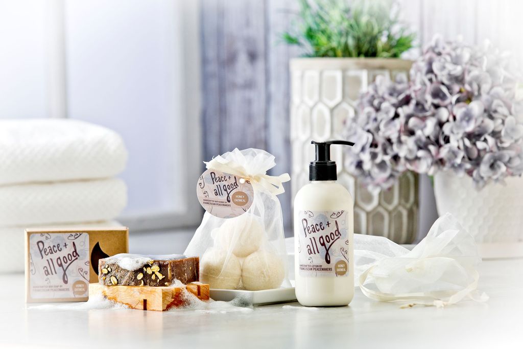 Peace & All Good Gift Set - Honey Oatmeal