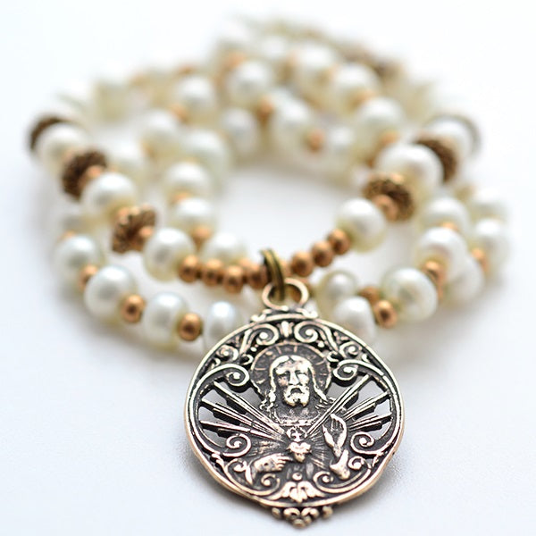 Sacred Heart of Jesus Vintage Pearl Necklace