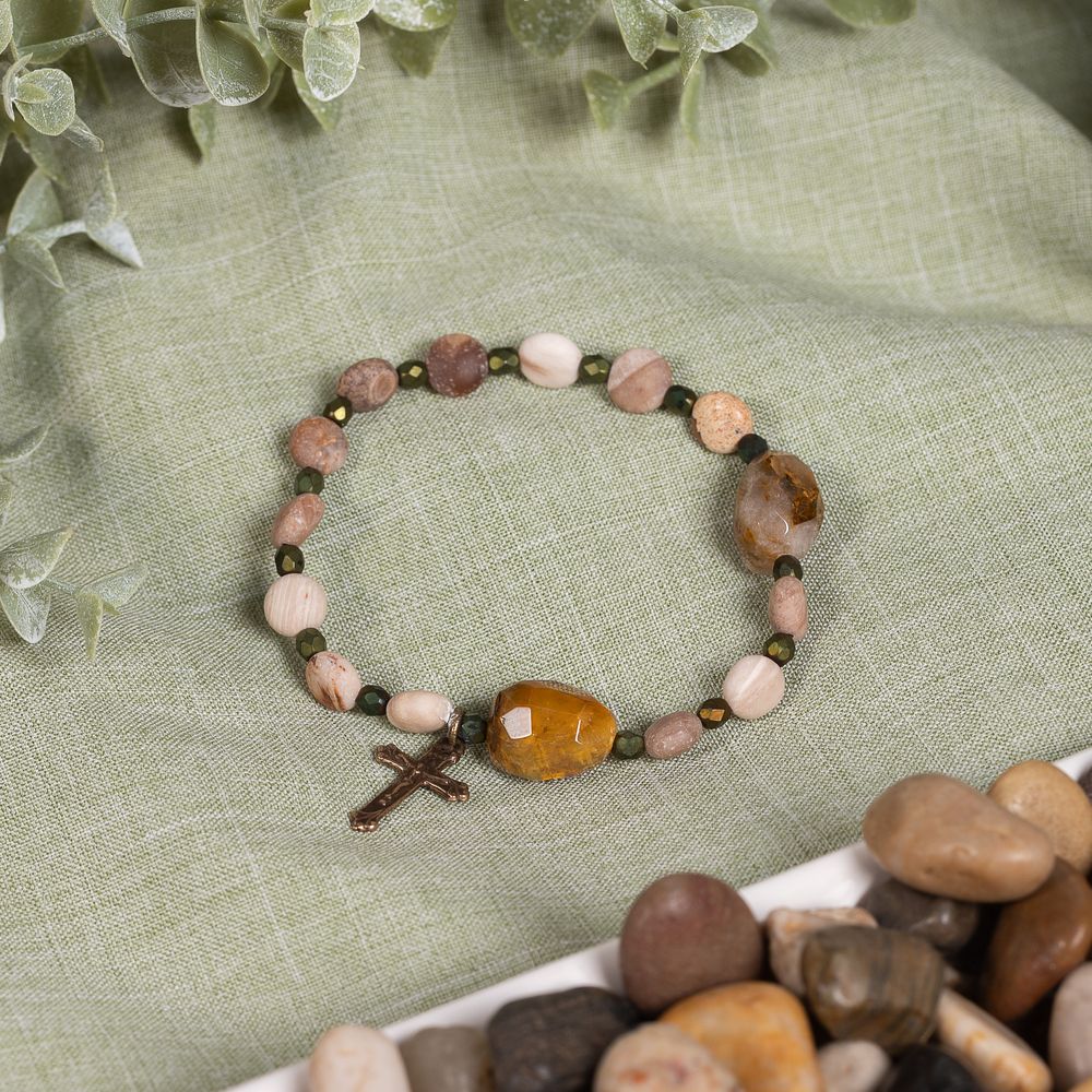 St. Hildegard Honeycomb Rosary Bracelet | The Catholic Company®