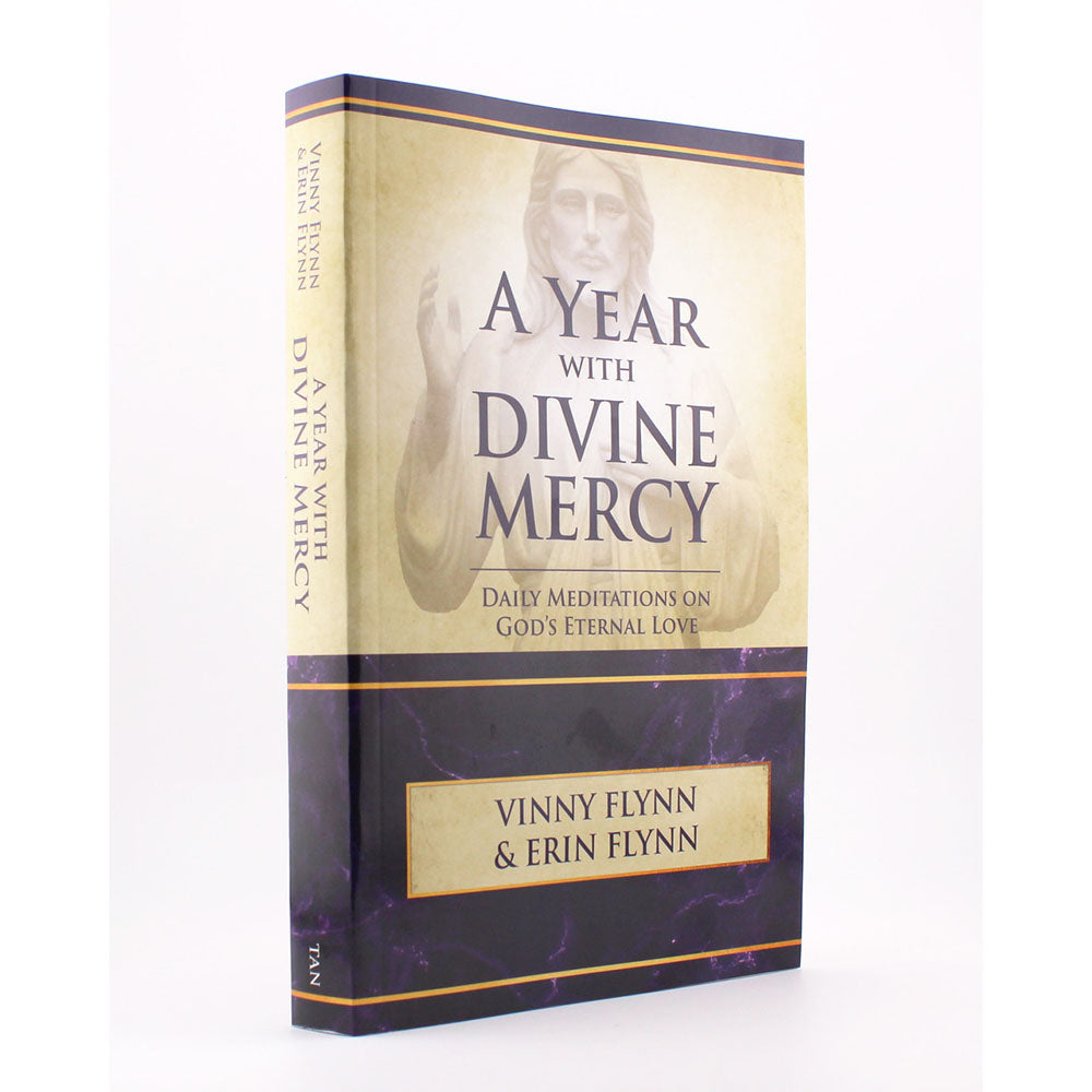 Year With Divine Mercy: Daily Meditations on the Mystery of God's Endless Love