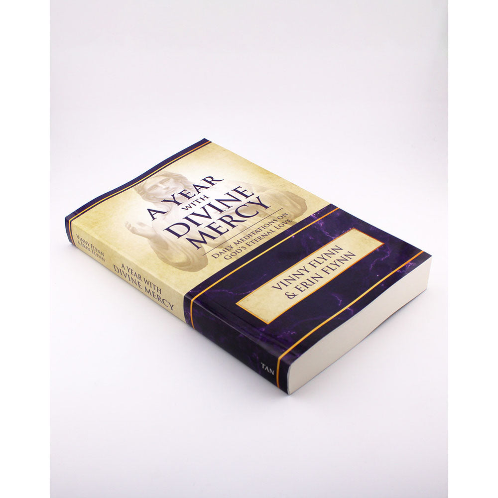 Year With Divine Mercy: Daily Meditations on the Mystery of God's Endless Love