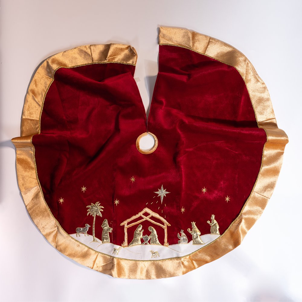 Red & Gold Nativity Tree Skirt - 48"