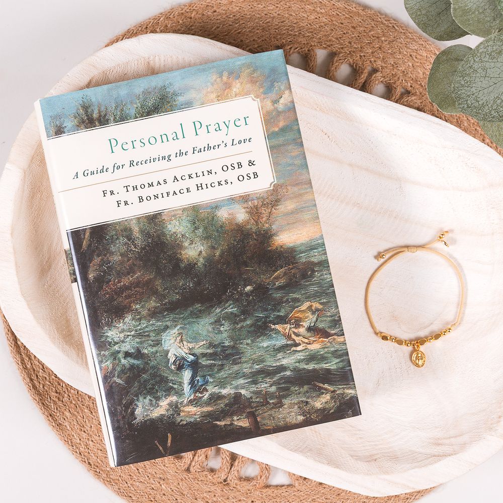 Catholic Prayer Gift Set – Gold Miraculous Medal Bracelet & Personal Prayer Book