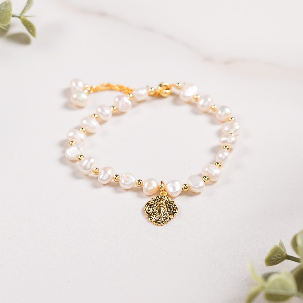 Freshwater Pearl Gold Miraculous Medal Bracelet