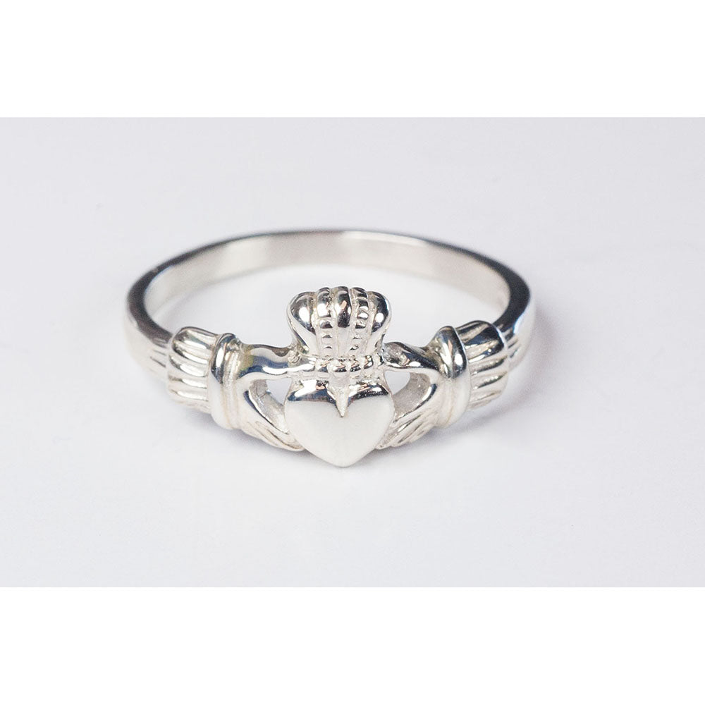 Cutout Sterling Silver Claddagh Ring - Multiple Sizes