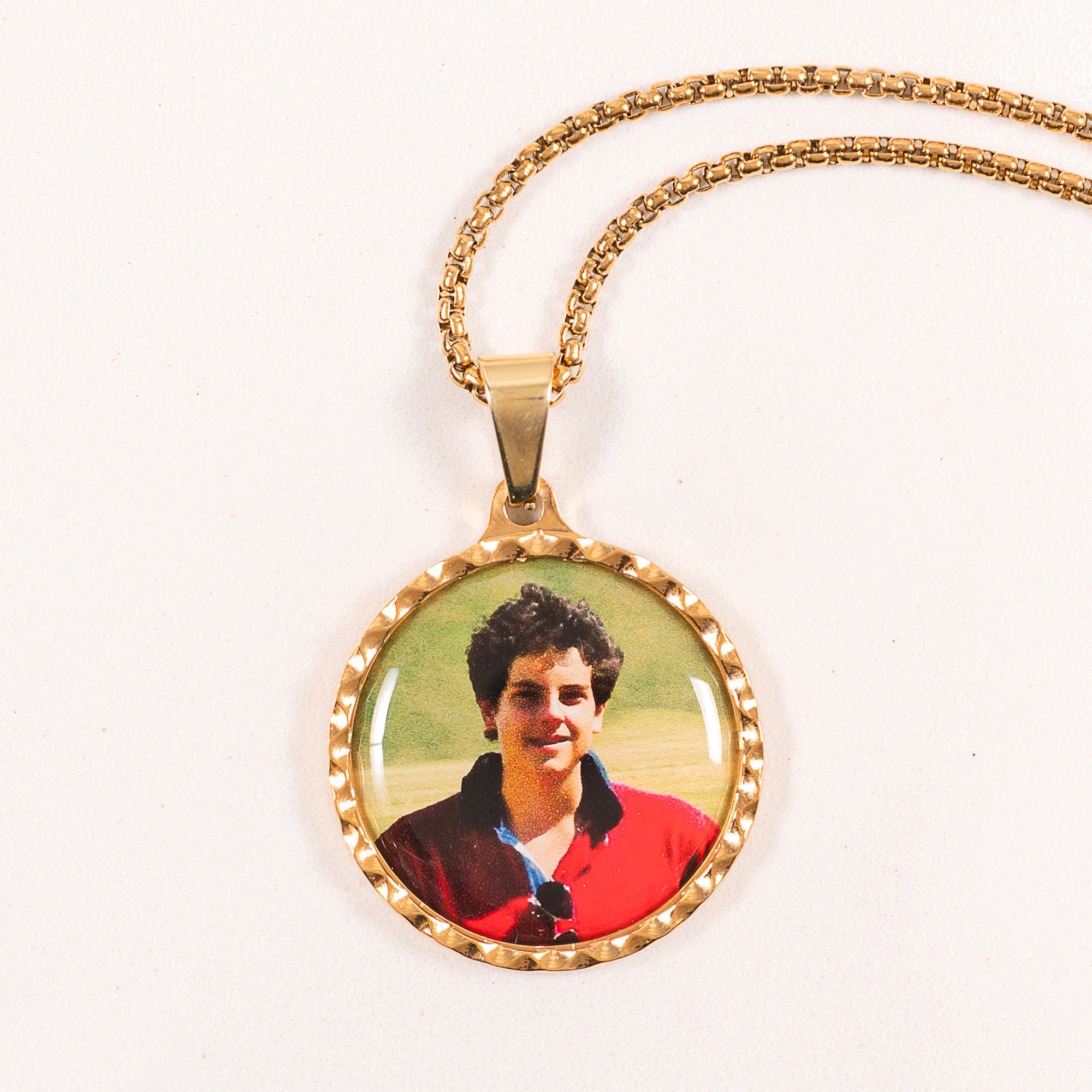 Personalized St. Carlo Acutis Round Picture Pendant Necklace