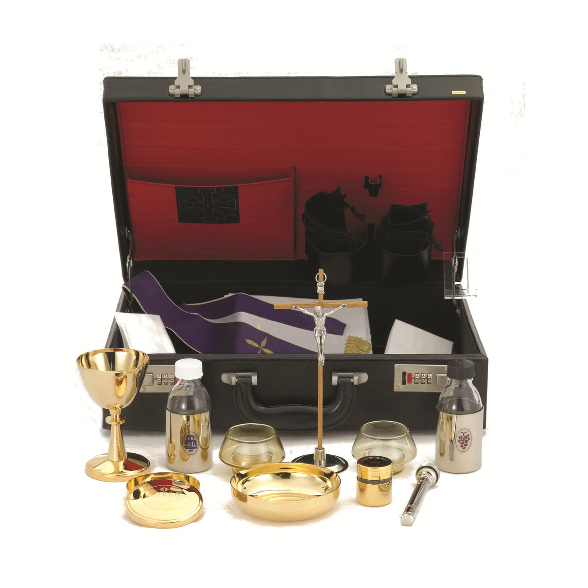 Travel Mass Kit (Peter) | The Catholic Company®