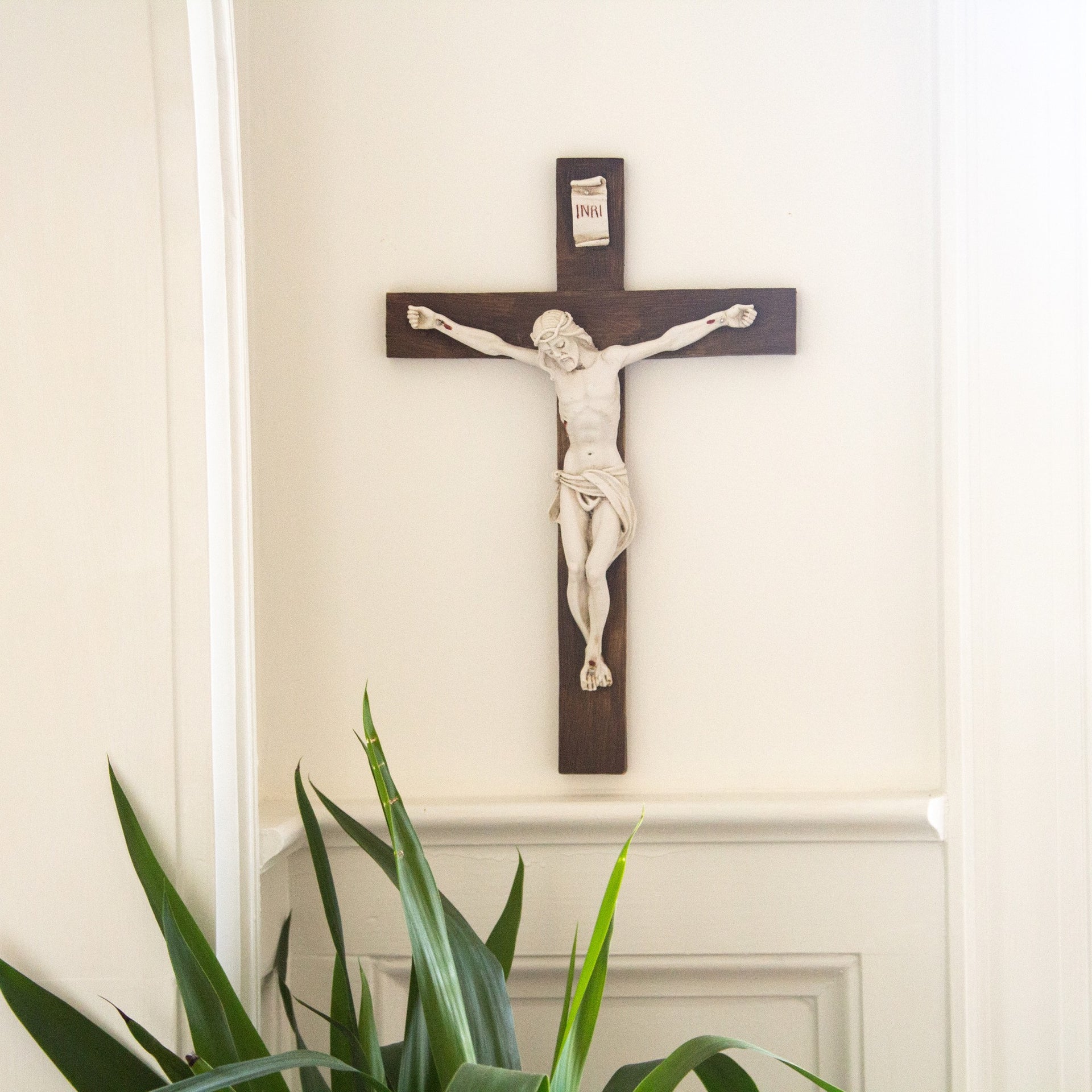 Crucifix 15''