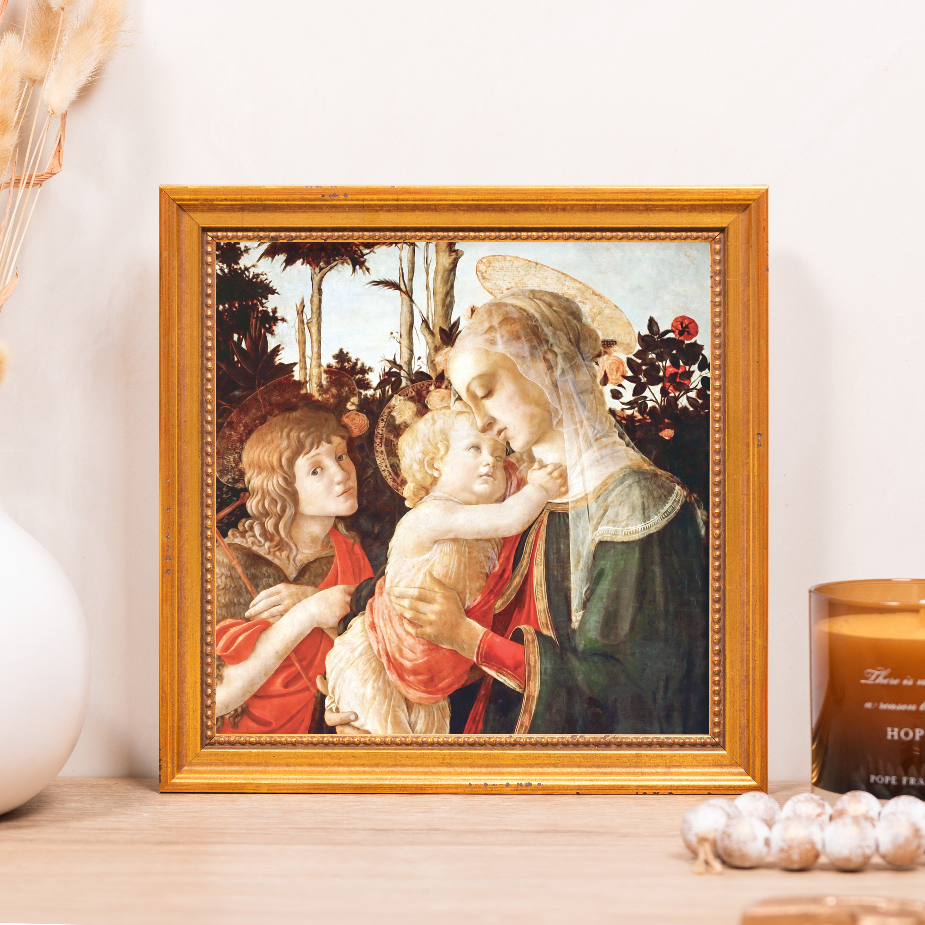 Framed Art print of Mary and Jesus in vintage style with gold frame.