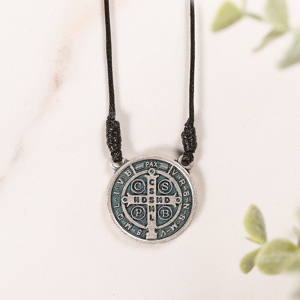 ビンテージネックレス　Central Catholic High School ビンテージネックレス Central Catholic High School