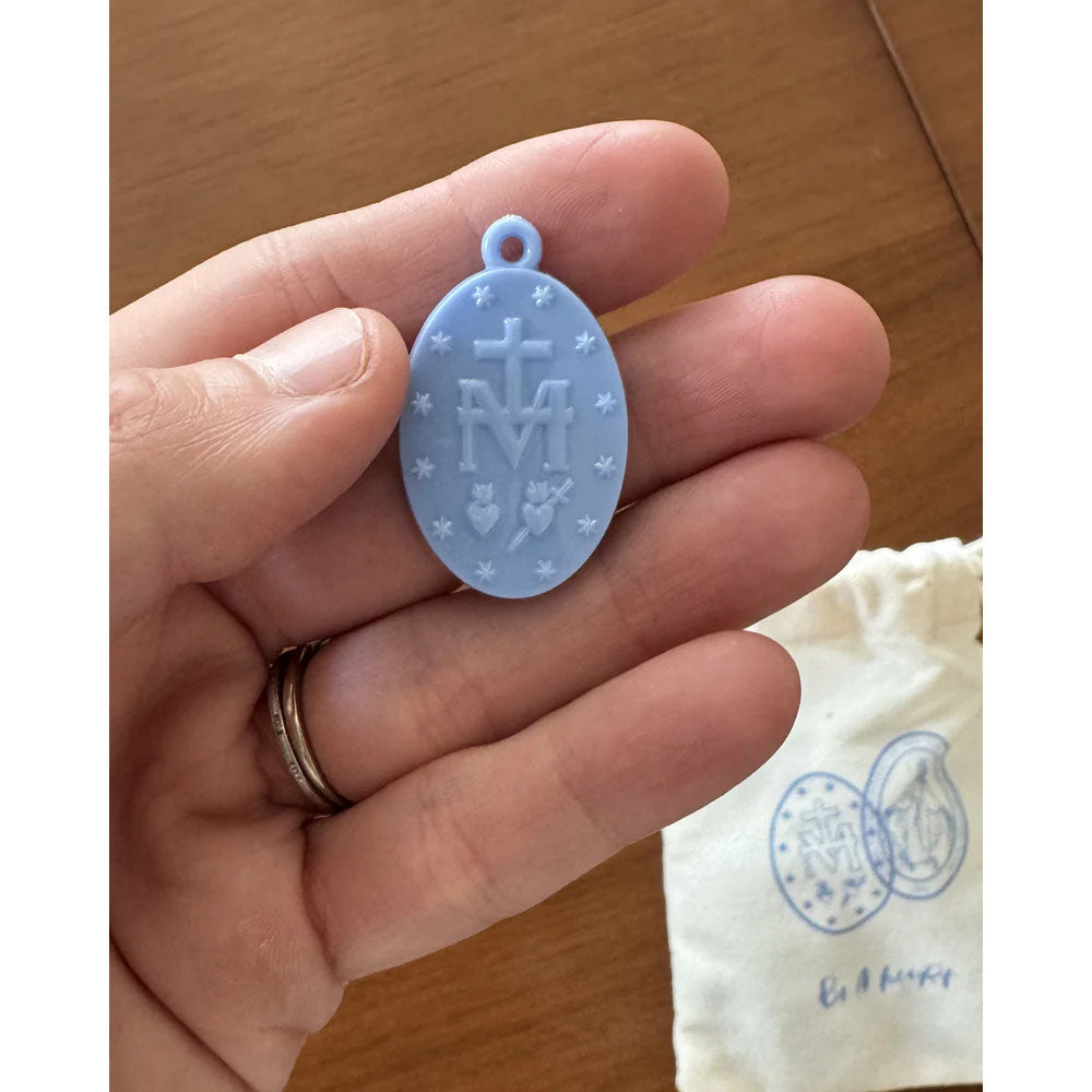 Be A Heart Blue Plastic Miraculous Medals - 25 Pieces